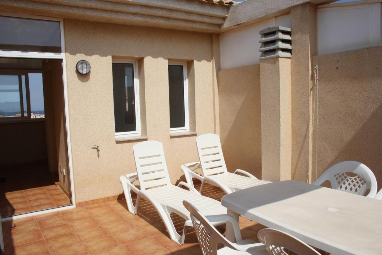 Town House Villa Los Nietos Kültér fotó